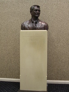 TOM MALEY SIR BOBBY ROBSON ONE AND A QUARTER LIFE SIZE EDITION OF 10